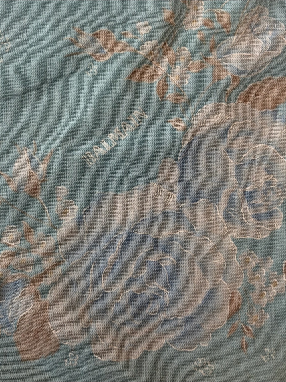Pierre Balmain Paris handkerchief neckerchief bandana twillie pastel blue floral